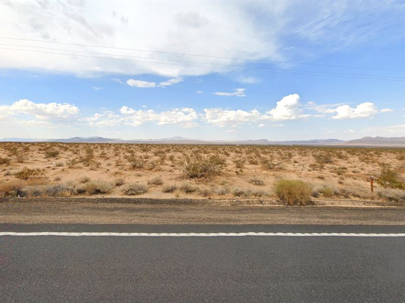 Powered, Highway Frontage & Views : Lucerne Valley : San Bernardino County : California