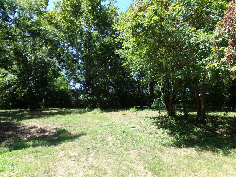 Investment Rental Property : Paris : Lamar County : Texas