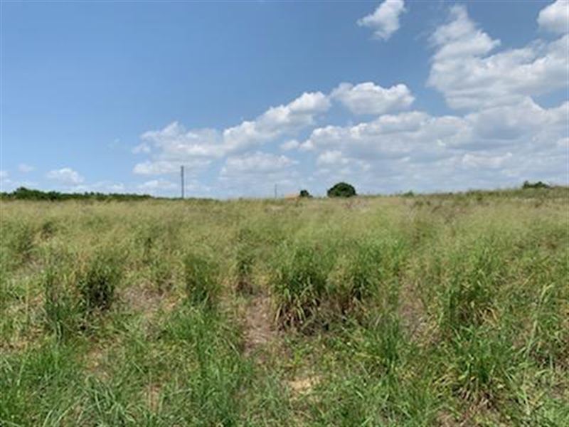 4.58 Ac of Privacy and Convenience : Frostproof : Polk County : Florida