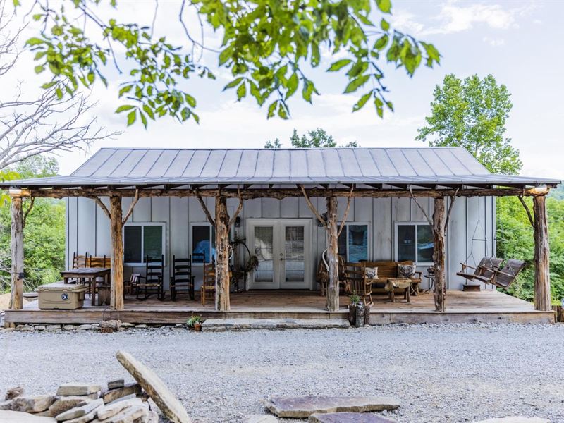 Henry County Luxurious Custom Hunti : Campbellsburg : Henry County : Kentucky