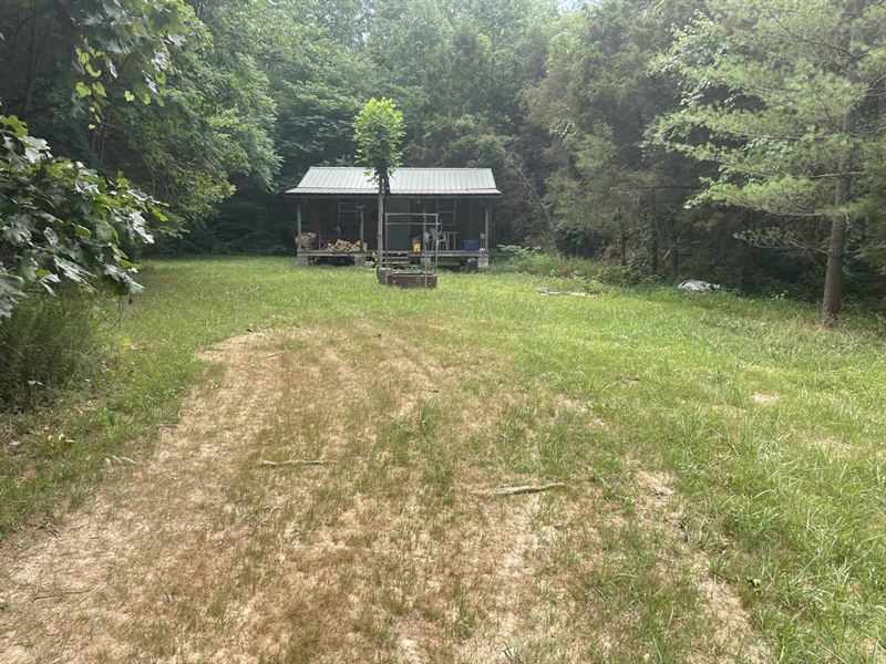 Liberty View Rd. Hunting Retreat : Milltown : Crawford County : Indiana