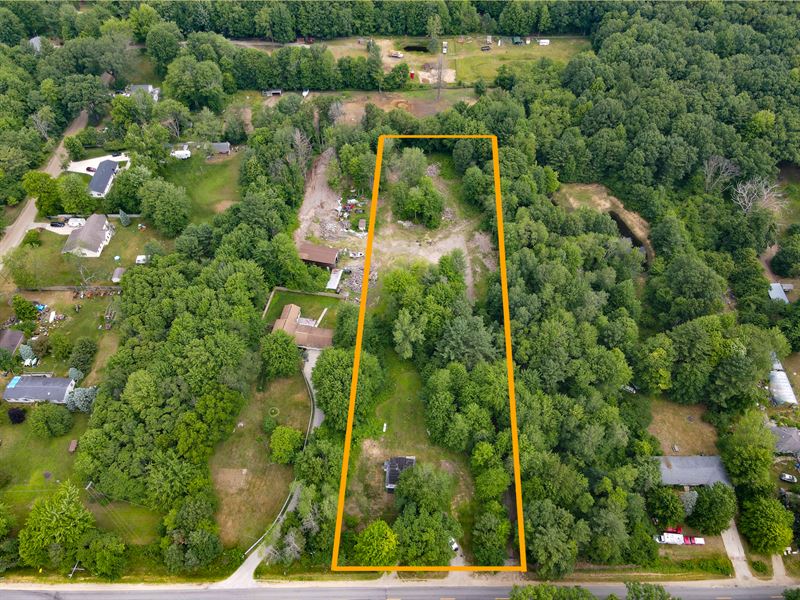 Fruitport Farmhouse : Fruitport : Muskegon County : Michigan