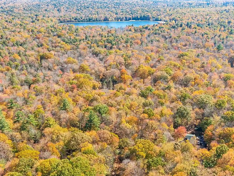 43K Sqft in Albrightsville, PA : Albrightsville : Carbon County : Pennsylvania