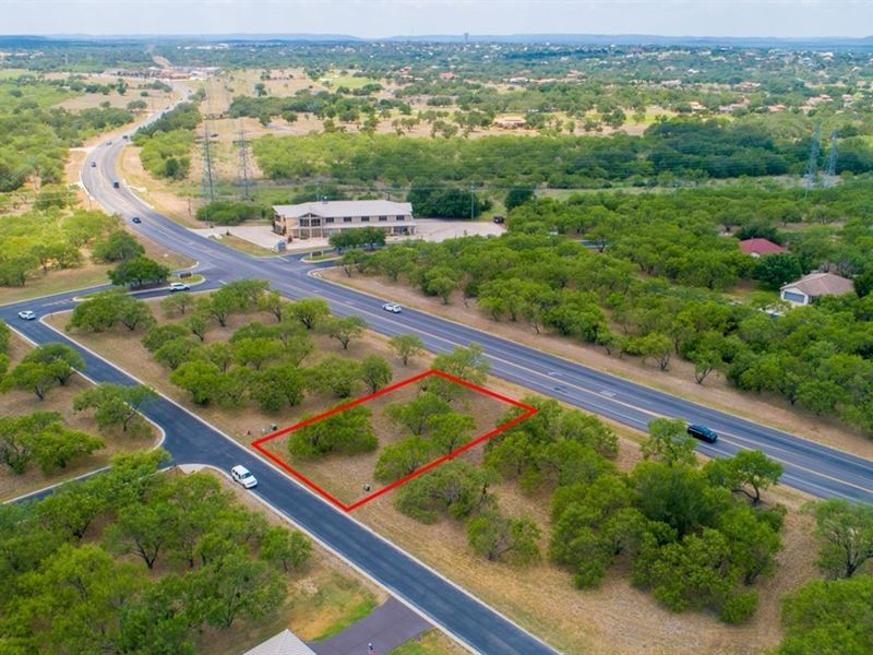 Near Amenity Rich Marble Falls Area : Horseshoe Bay : Llano County : Texas