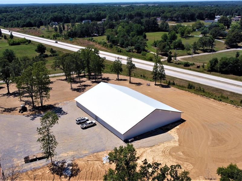 Newly Constructed Building on 4 Acr : Harviell : Butler County : Missouri