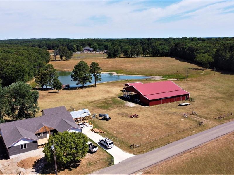 13 Acre Mini Farm With Pond : Poplar Bluff : Butler County : Missouri