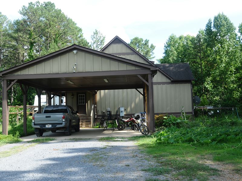 Beautiful Farm, Pond and View : Calhoun : Gordon County : Georgia