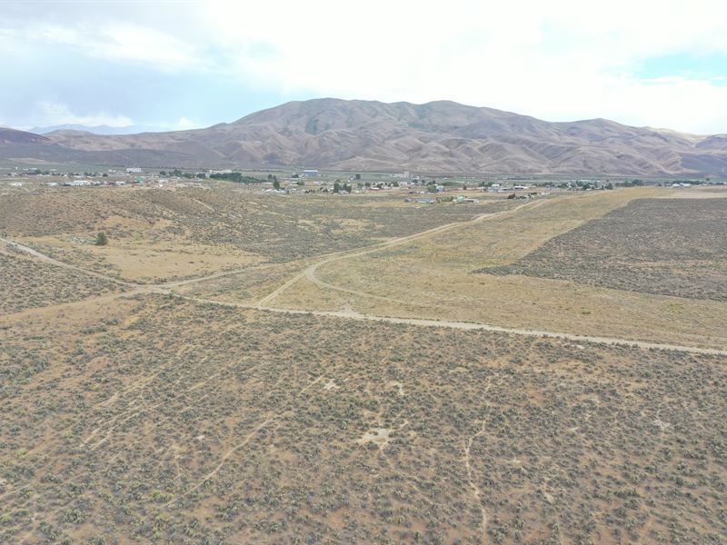 Peaceful 2 Acres with Easy Access : Elko : Elko County : Nevada