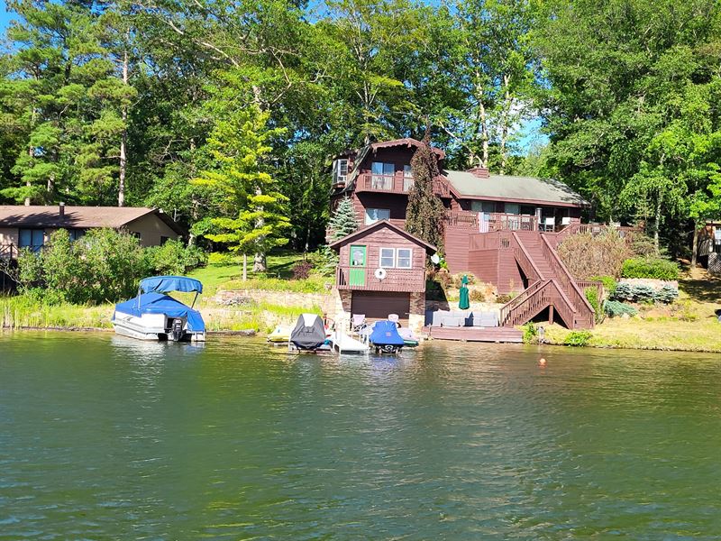 Lake Mecosta Beach House : Mecosta : Mecosta County : Michigan