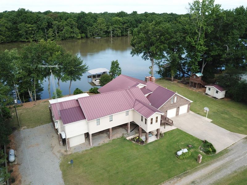 Maddox Bay Hunting Lodge : Holly Grove : Monroe County : Arkansas