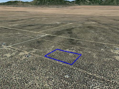 Near Public Land : Carson : Taos County : New Mexico