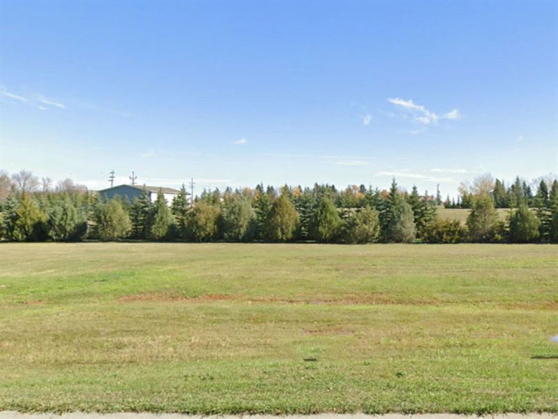 .32 Acre in Ward County, ND : Kenmare : Ward County : North Dakota