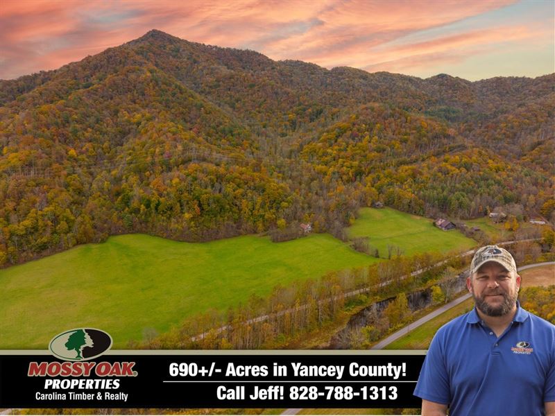 690 Acre Rare Riverfront & Pastu : Burnsville : Yancey County : North Carolina