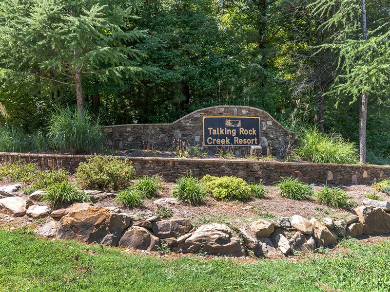 Two Lots with Amenities : Ranger : Gordon County : Georgia