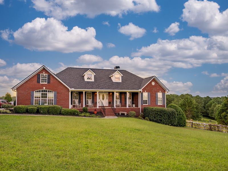 Remodeled Farmhouse, 5 Acres, Barns : Monroe : Walton County : Georgia