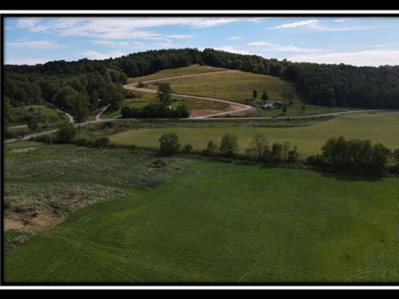 Majestic Ridge : Logan : Hocking County : Ohio