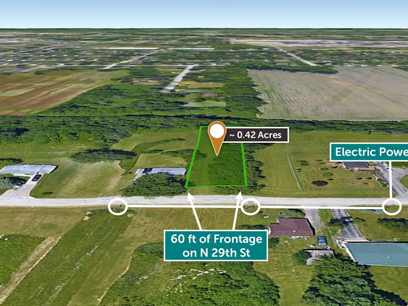 Water, Electricity, & Paved Road : Buena Vista : Saginaw County : Michigan