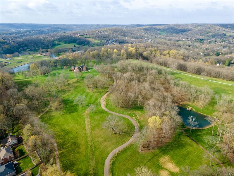 Nashville Estate with Acreage : Nashville : Davidson County : Tennessee