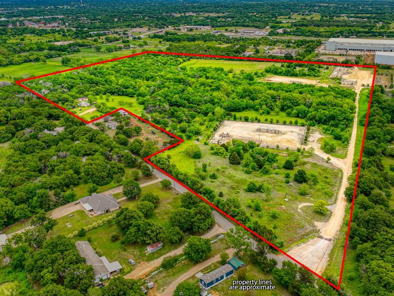 72 Acres of Commercial Potential : Burleson : Johnson County : Texas