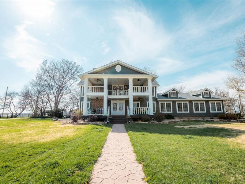 Highway 32 Estate : Licking : Texas County : Missouri