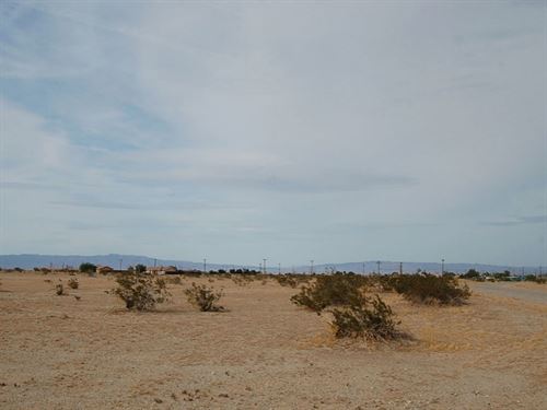 .23 Acre in Imperial County, CA : Salton City : Imperial County : California