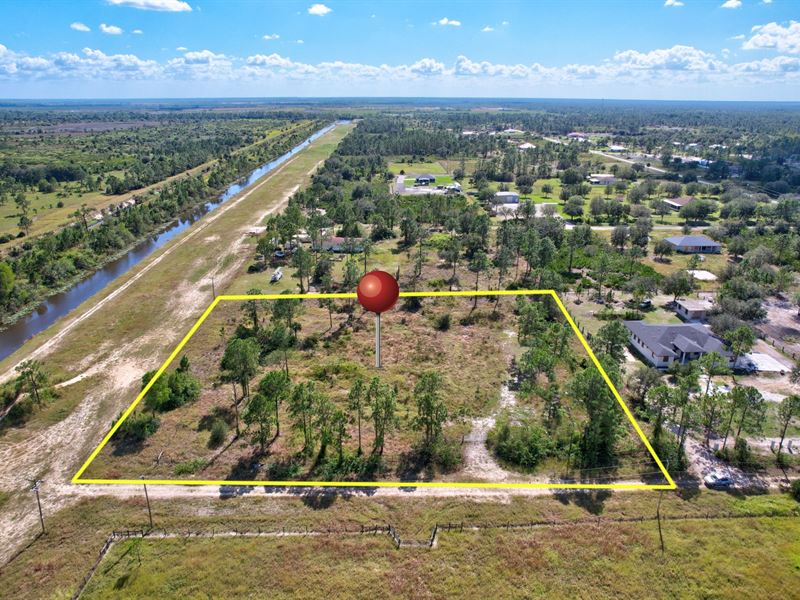 Fenced, Gated & Surveyed with Power : Labelle : Hendry County : Florida
