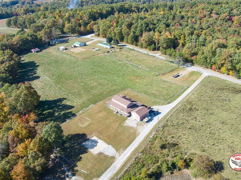 Home & 15+/- Acres : Jamestown : Fentress County : Tennessee