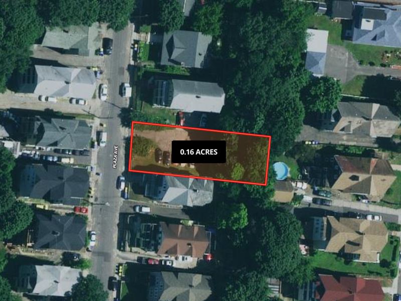 Lovely 0.16 Acre Lot in Waterbury : Waterbury : New Haven County : Connecticut