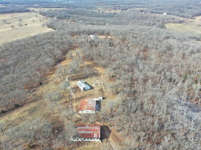 26.60 Acre Hobby Farm Benton County : Edwards : Benton County : Missouri
