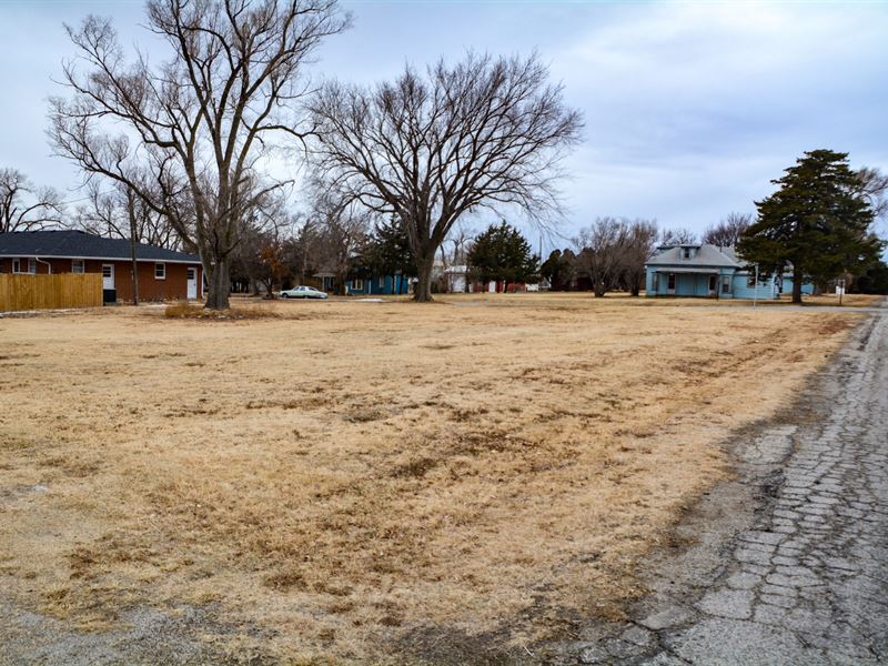 Buildable Lot in Luray, KS : Luray : Russell County : Kansas