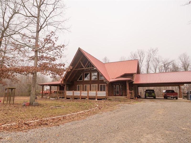 Gorgeous 2-Story Log Home with 17 : Doniphan : Ripley County : Missouri