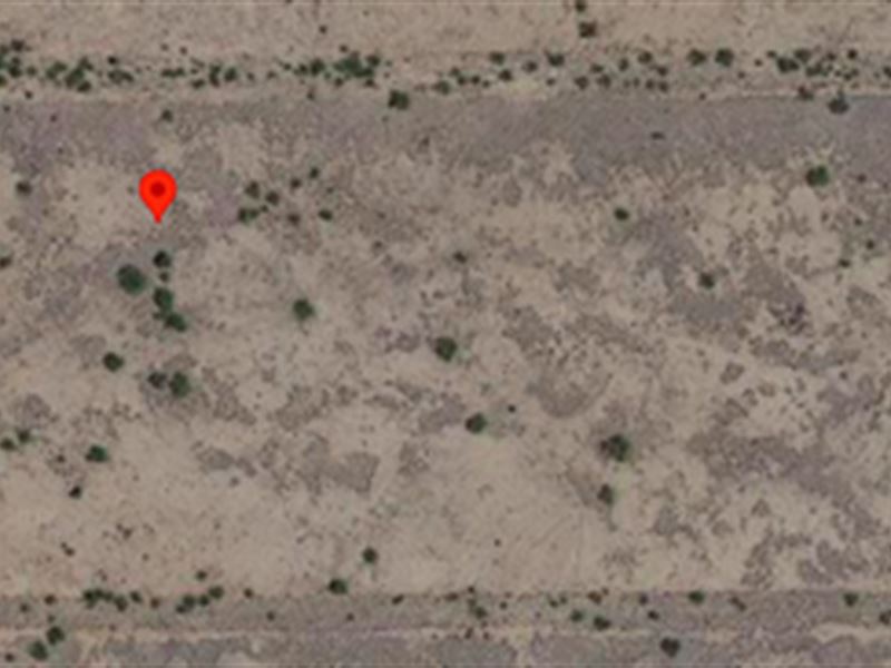 Half Acre Gem in Cochise County : Sunsites : Cochise County : Arizona