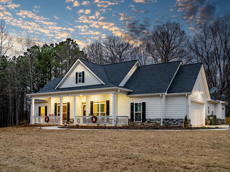 Nearly New Home on 36+ Acres : Monroe : Walton County : Georgia