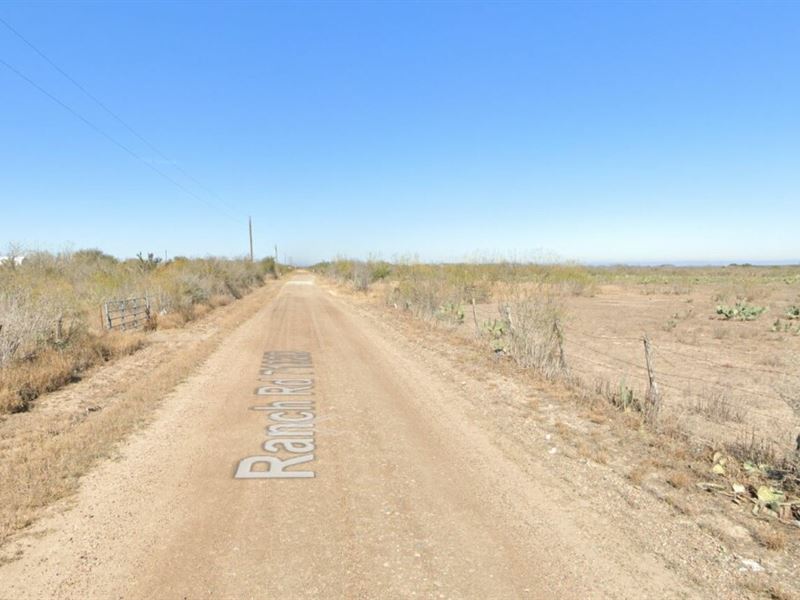 1.03 Acre for Sale in Laredo, TX : Laredo : Webb County : Texas