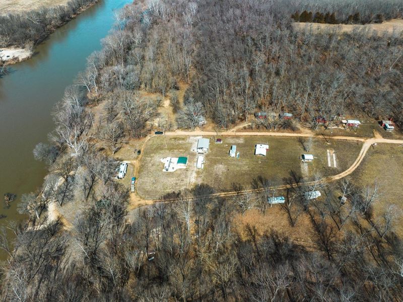 Gasconade River Cave : Belle : Osage County : Missouri