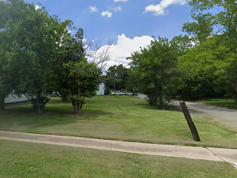 .16 Acre Lot for Sale in Beaumont : Beaumont : Jefferson County : Texas