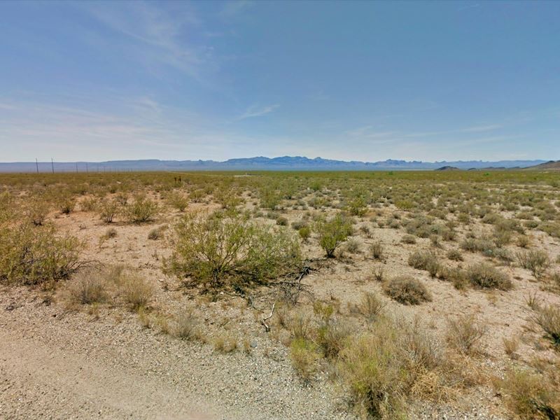 2.35 Acres in Golden Valley, $250 : Golden Valley : Mohave County : Arizona