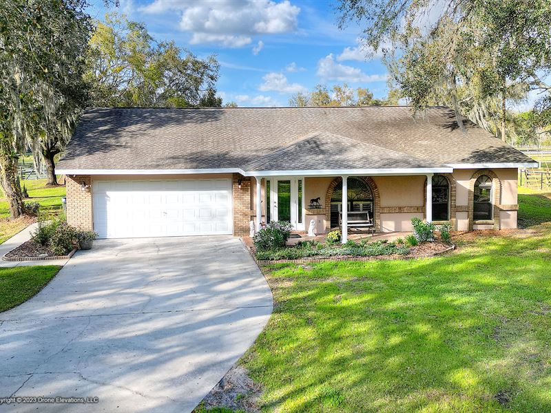 Hovan Avenue Equestrian Homestead : Plant City : Hillsborough County : Florida