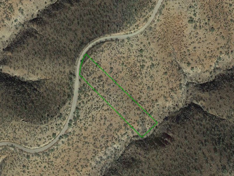 Golf, Horseback Riding, and Privacy : Rio Rico : Santa Cruz County : Arizona