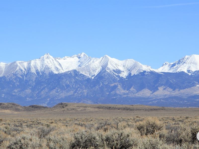 Secluded Yet Convenience is Sure : San Luis : Costilla County : Colorado