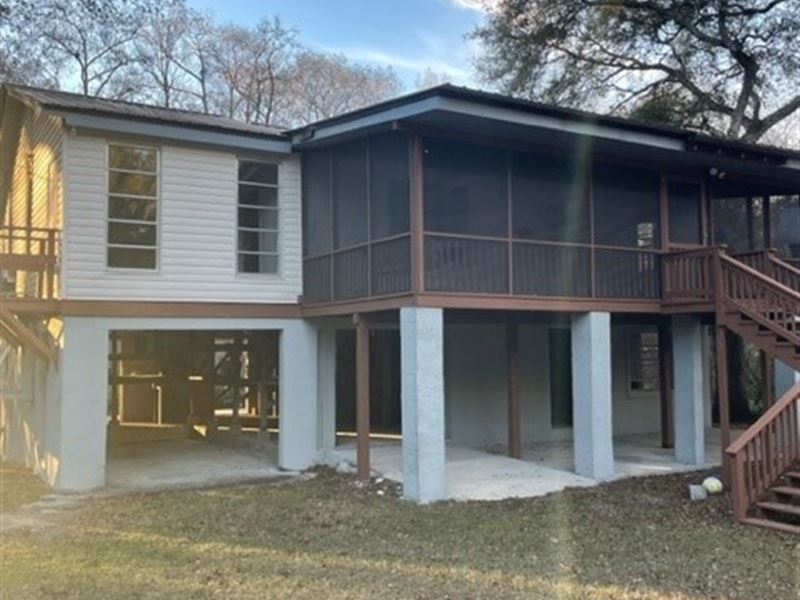 Private Getaway : Branford : Lafayette County : Florida