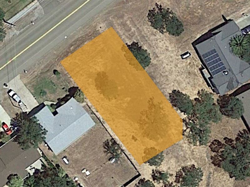 Resi Lot, Lake California Poa : Red Bluff : Tehama County : California