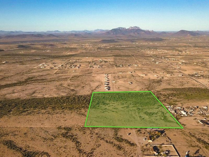 26 Acres with Power & Water Rights : Tonopah : Maricopa County : Arizona