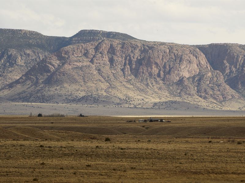 Manzano Foothills : Belen : Valencia County : New Mexico