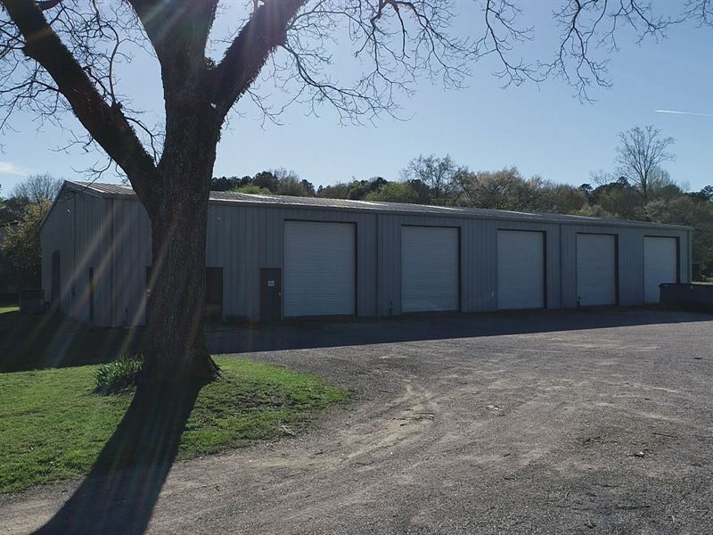 Large Warehouse, Nearly 2 Acres : Odenville : Saint Clair County : Alabama