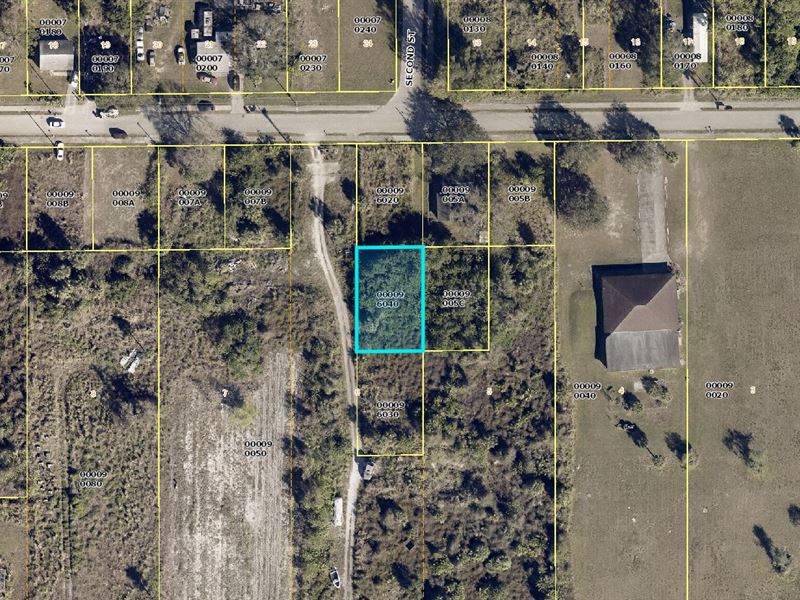 Charleston Park Neighborhood : Alva : Lee County : Florida