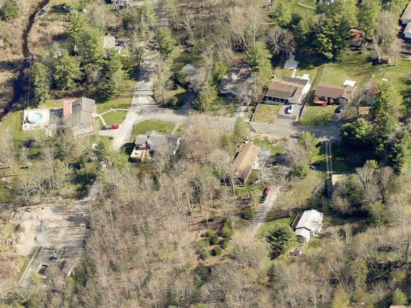 11K Sqft in Thompson, NY : Monticello : Sullivan County : New York