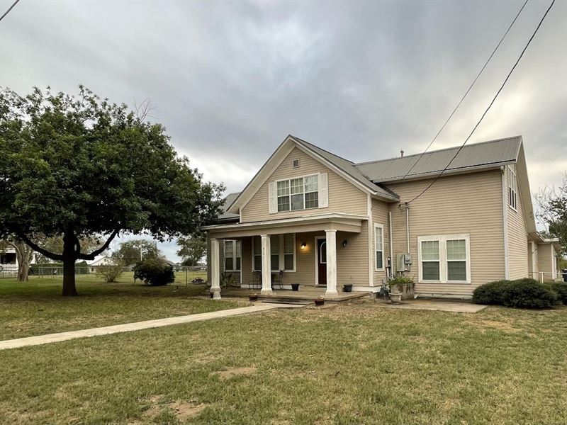 412 Osterloh : Nordheim : Dewitt County : Texas