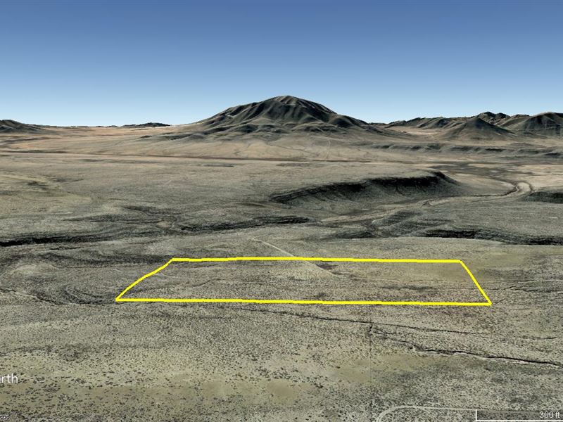Mountain Views To Die For : Sierra Blanca : Hudspeth County : Texas