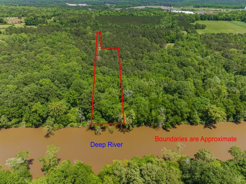 Fishing Retreat, Kayakers Delight : Moncure : Chatham County : North Carolina